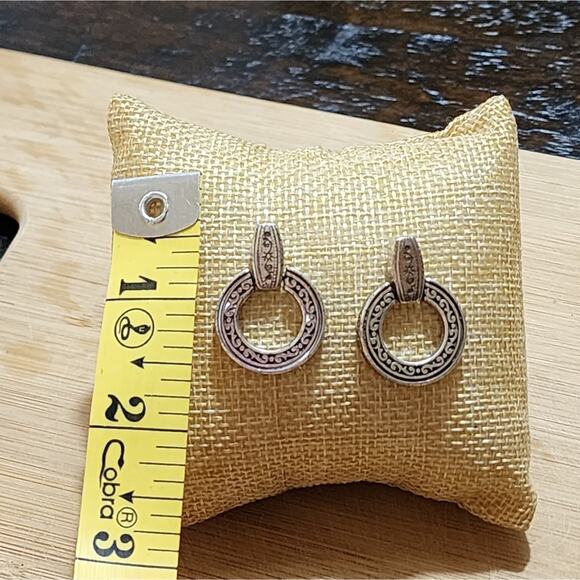 Brighton doorknocker scrolled post earrings - Picture 2 of 3